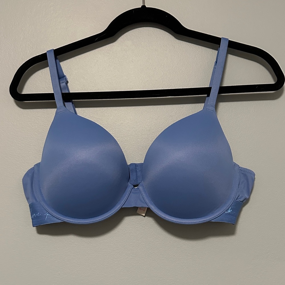 PINK Victoria's Secret Light Blue Bra